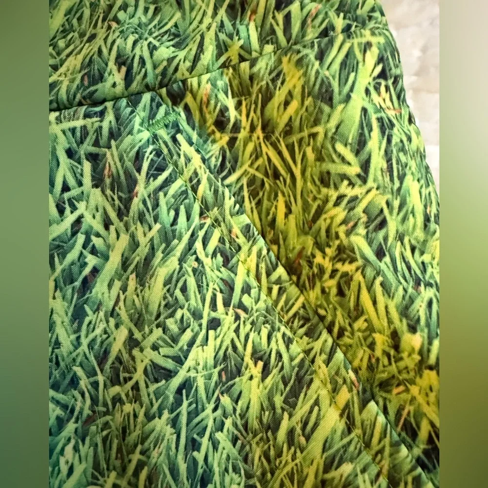 Loudmouth Golf bold print mini skirt. Size 24. Tennis, pickleball, athleisure